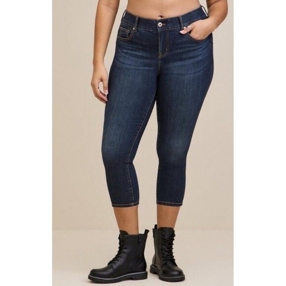 Torrid Crop Bombshell Skinny Jeans Blue Stretch Cotton Blend Womens Size 26 - Picture 2 of 10